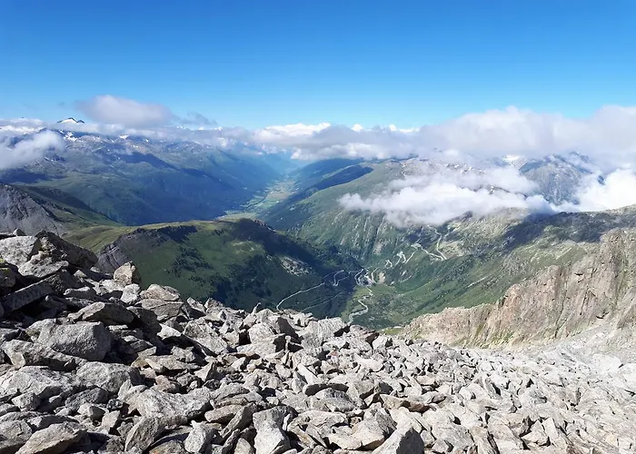 Alpensonne Daire Reckingen